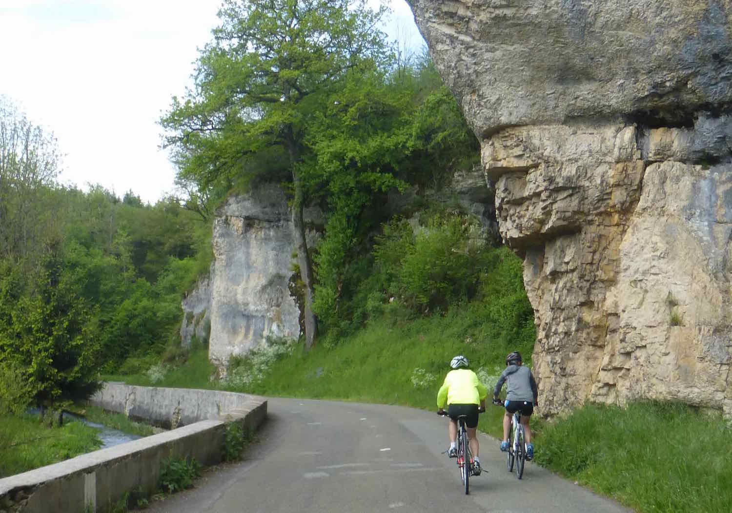 l'eau de cette rivière, fofolle mais pas farouche...