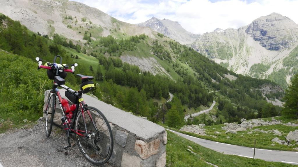 Lacets de la Cayolle, versant Alpes-Maritimes