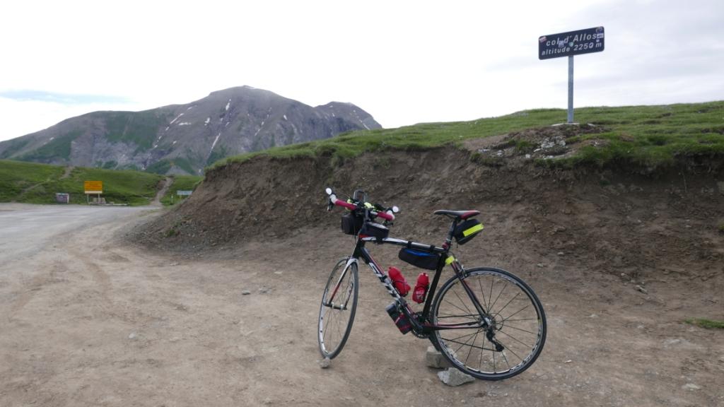 Premier col du jour...