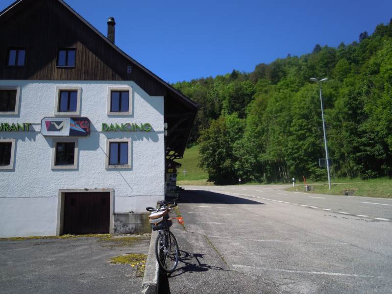 Hotel de la Roche... à nouveau fermé après moult usages et abandons