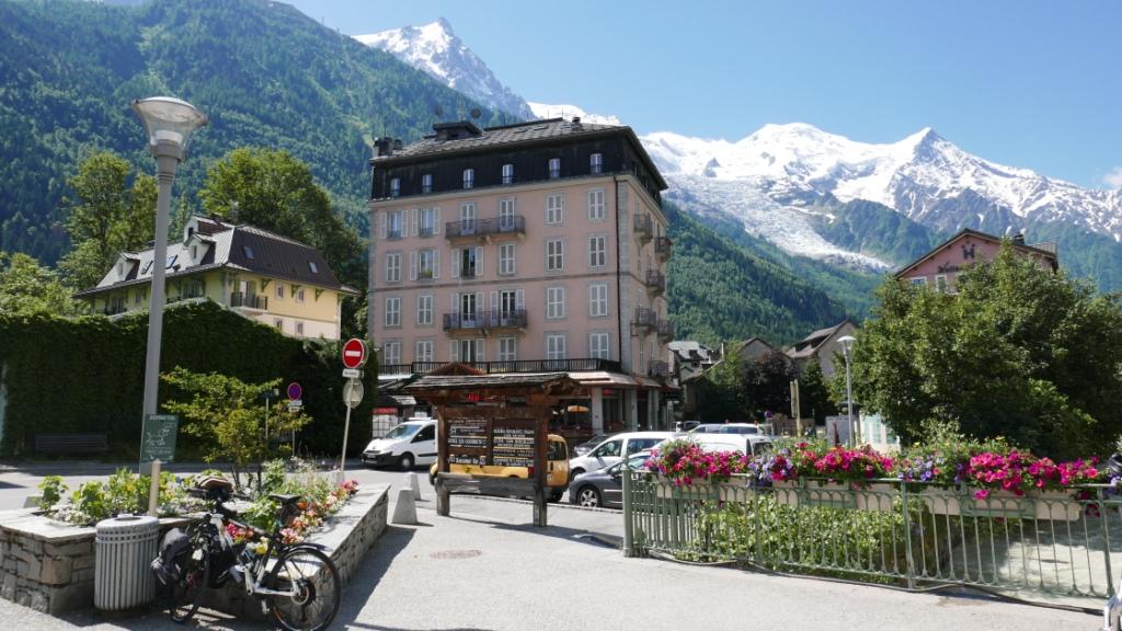 CHAMONIX MONT-BLANC