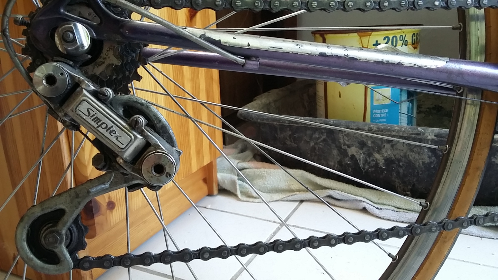 le dérailleur, je ne sais même pas si on appelle ça vraiment dérailleur, marqué "Simplex" c'est du bon ?