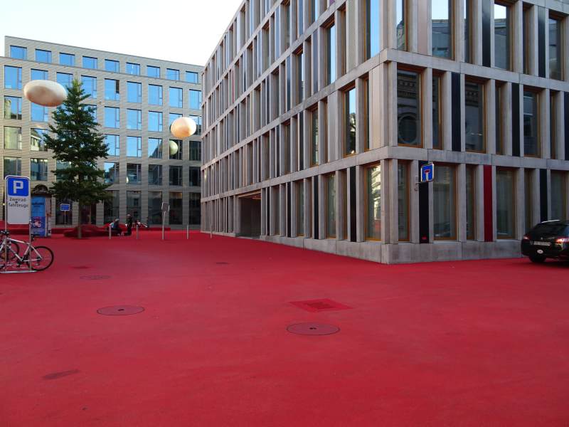 La Place Rouge de St-Gall. Rien à voir avec le communisme !