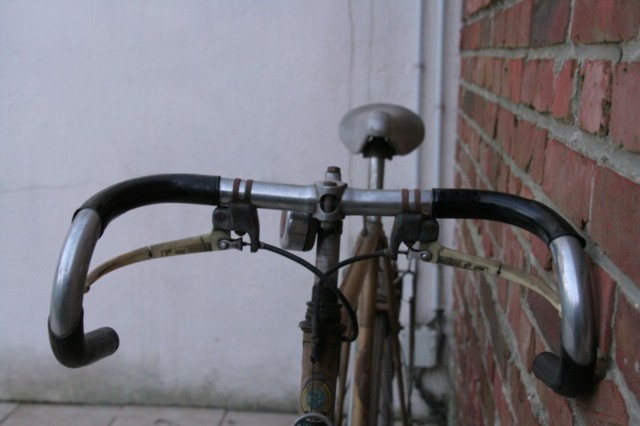 Gitane-cintre-avant.jpg
