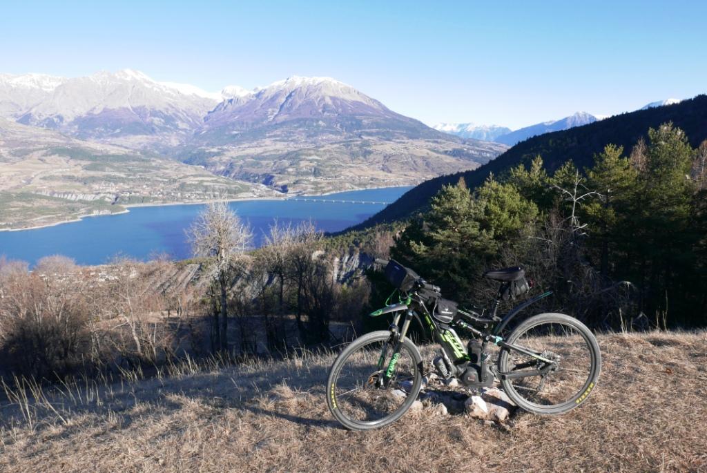Lac de Serre-Ponçon, Pont de Savines