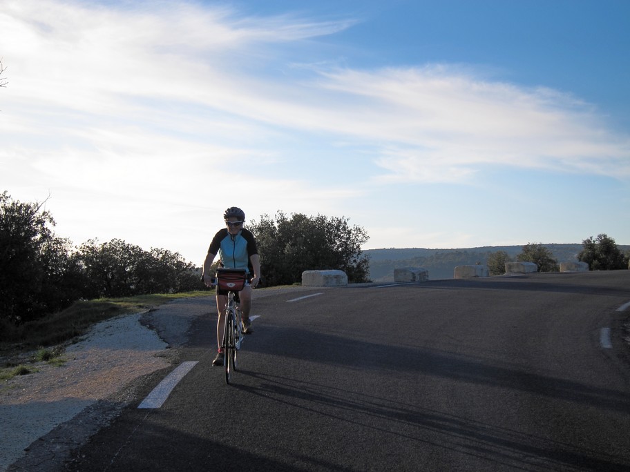 Belle descente vers Gordes