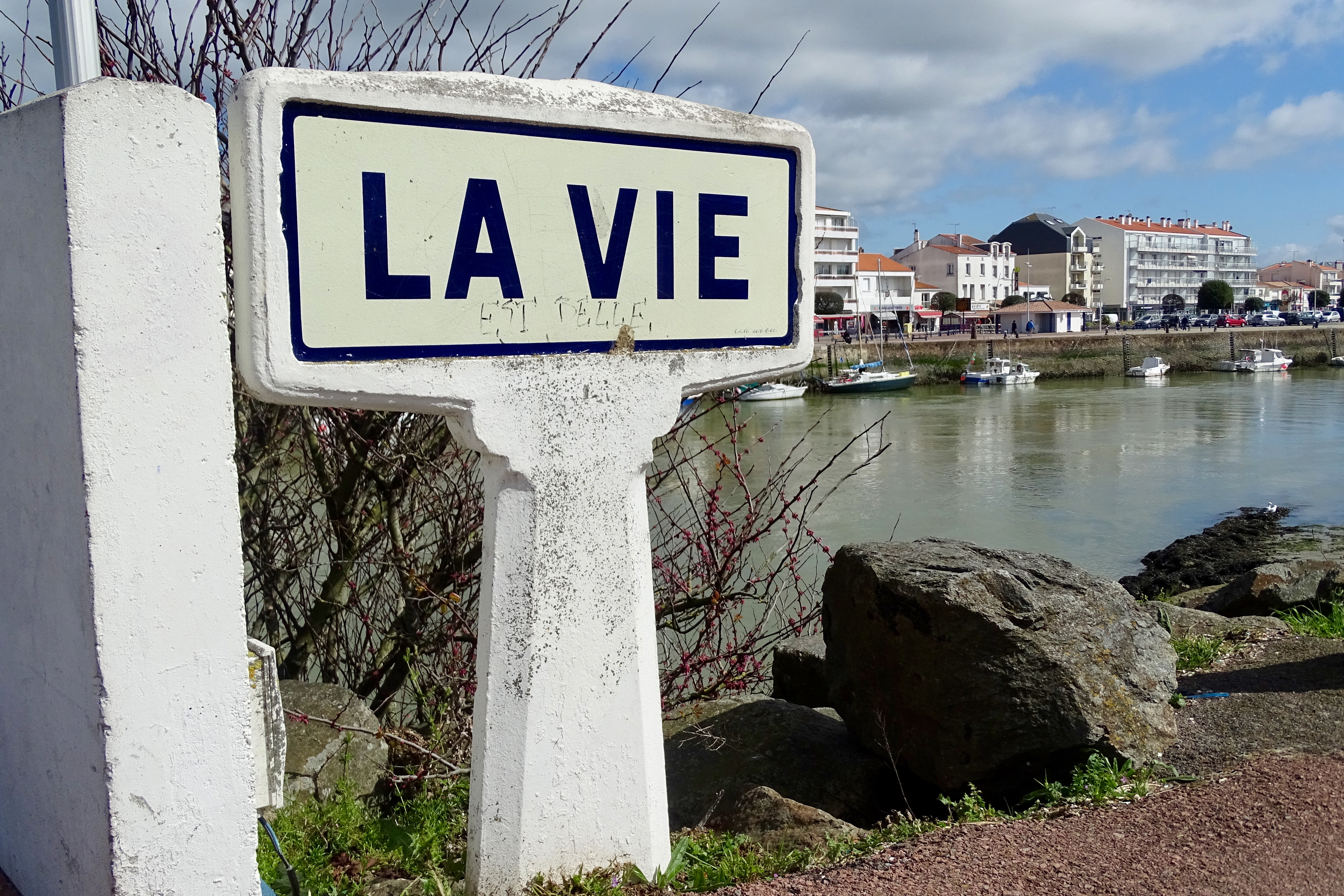 Vers les Sables-d'Olonne je crois