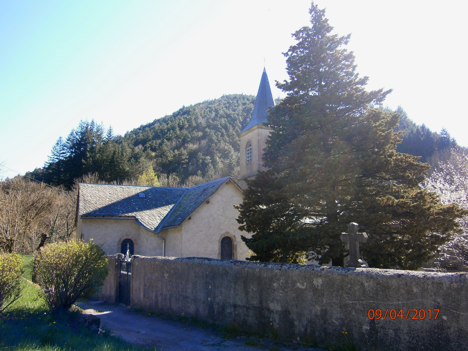 L'église de Mélagues.