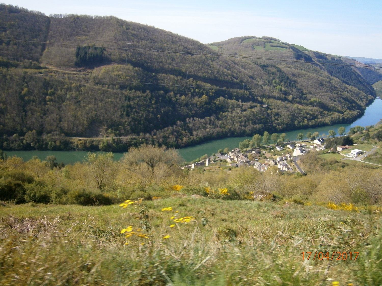 Le Truel est déjà tout petit en bas.