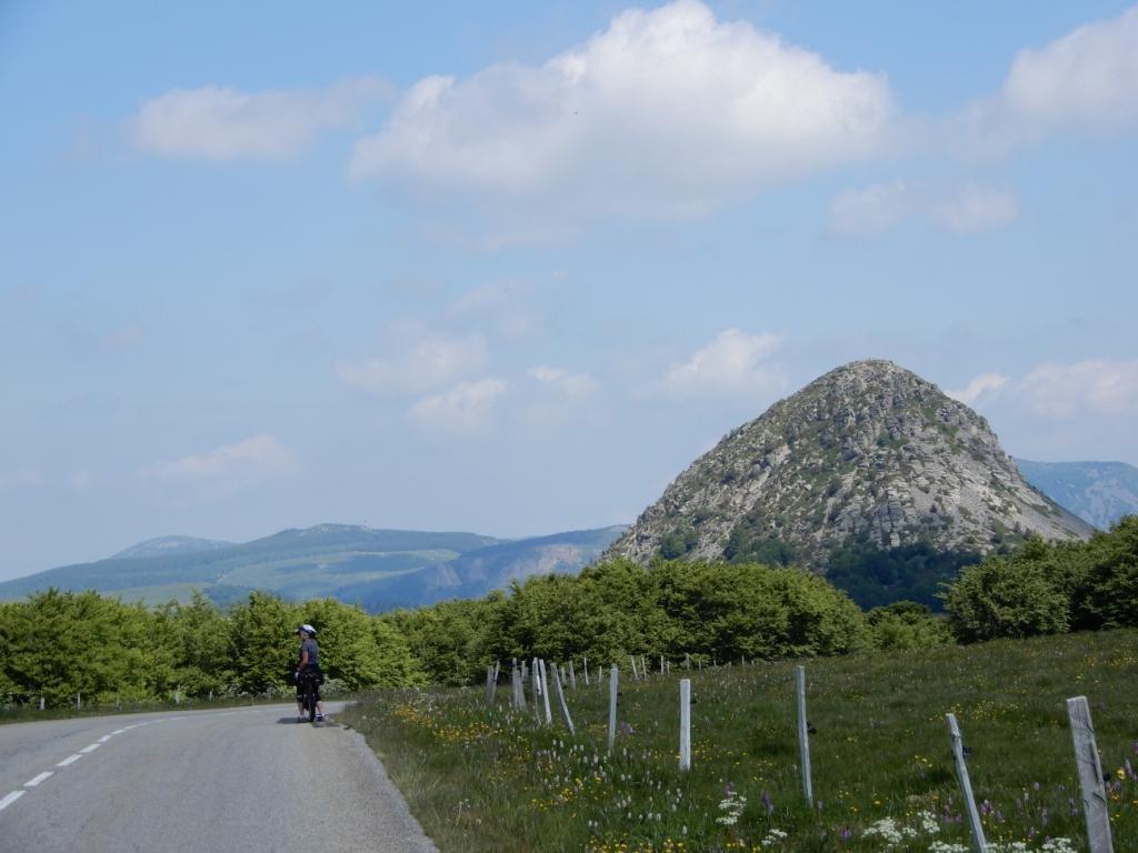 Ma Tendre-Cyclote arrive au Gerbier de Jonc