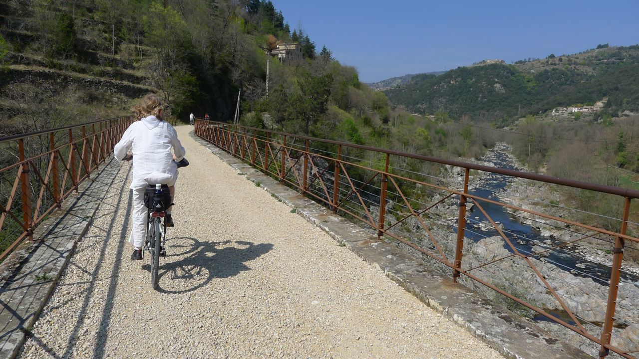 eyrieux12-1.jpg