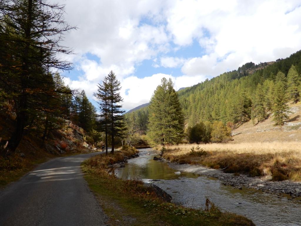 Et au milieu coule une rivière...