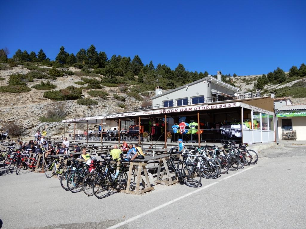 La foule au Chalet-Reynard